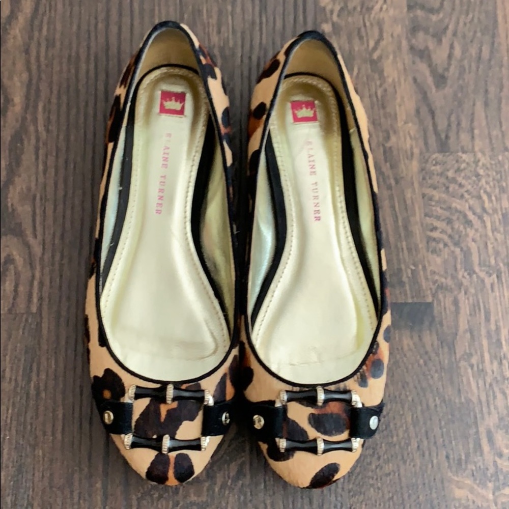 Like new leopard print flats
